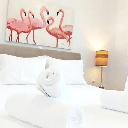 Apartman Blue Window